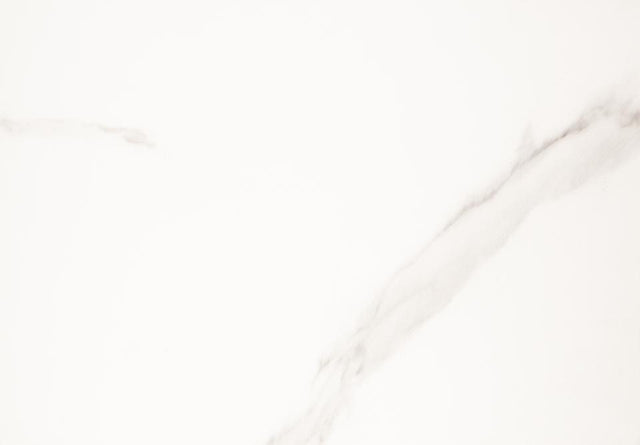 Malta round bar table