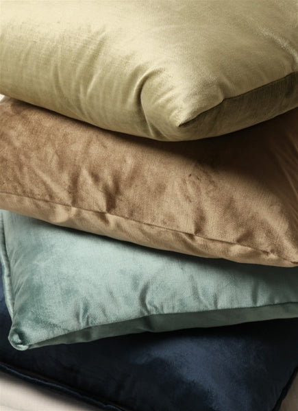 Cushion Velvet Gravity