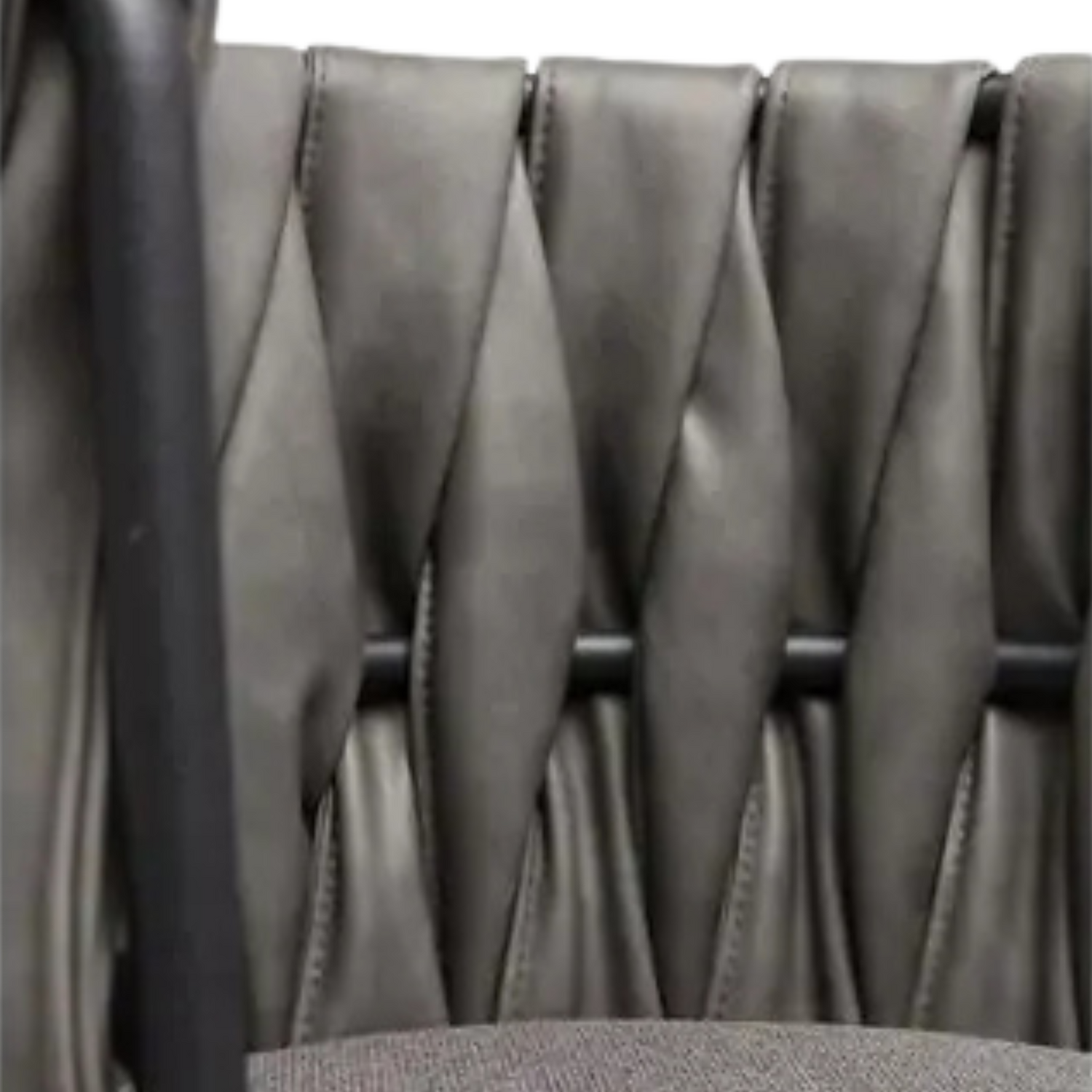 Cheerio Chair with Armrest