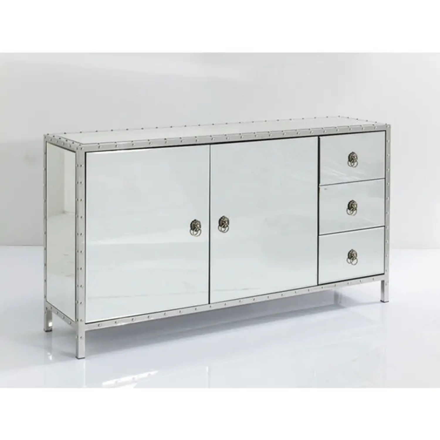 Sideboard Rivet