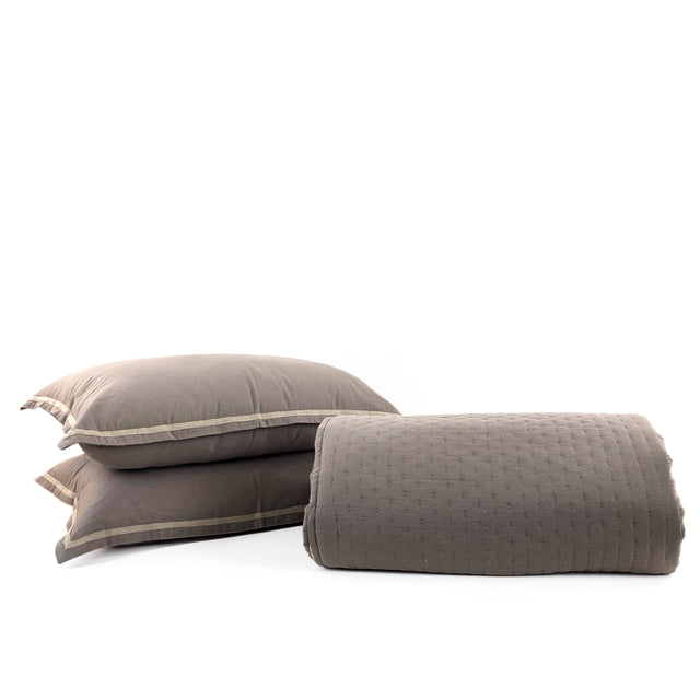 Cotton Linen Quilted Bedspread Set with Matching Pillow Shams