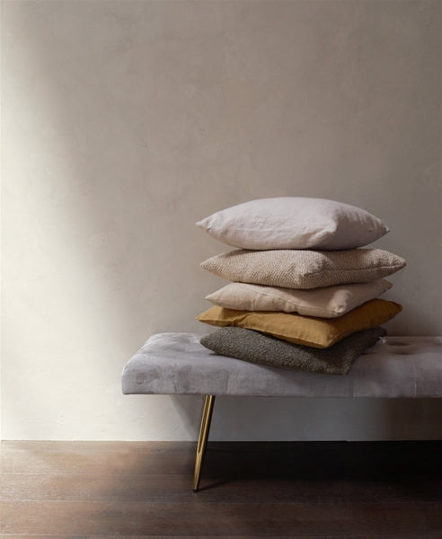 Cushion Boucle
