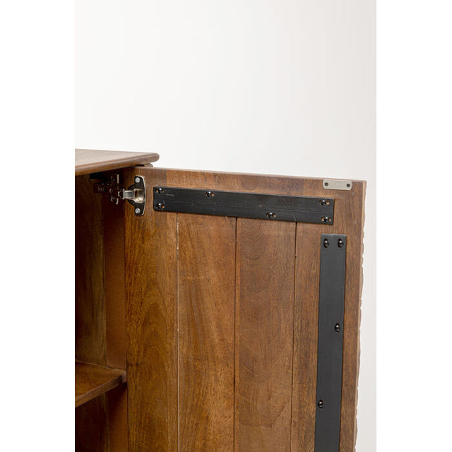 Dresser Santos