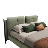 Daniel Bed