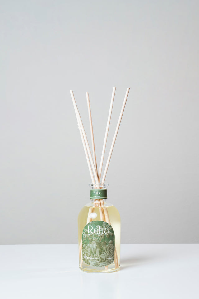 Ruha Reed Diffuser - Cedar Spice