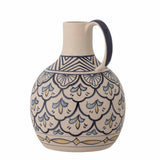 Nadya Vase