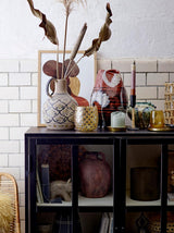 Nadya Vase