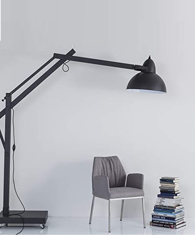 Floor-Lamp-Gigante-Factory-1.jpg